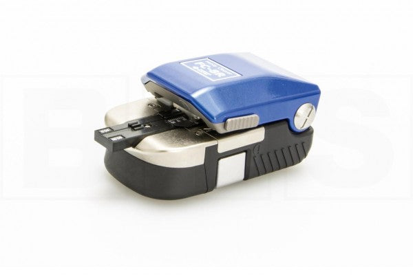 Sumitomo FC-8R-F Hand Held Cleaver with Auto Rotating Blade and Off Cut Collector